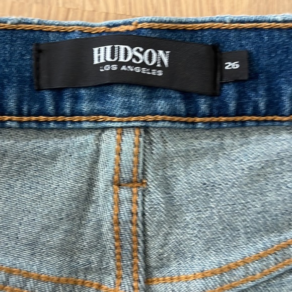 Brand NWT Hudson Jean shorts size 26 style Devon high rise - Picture 3 of 3